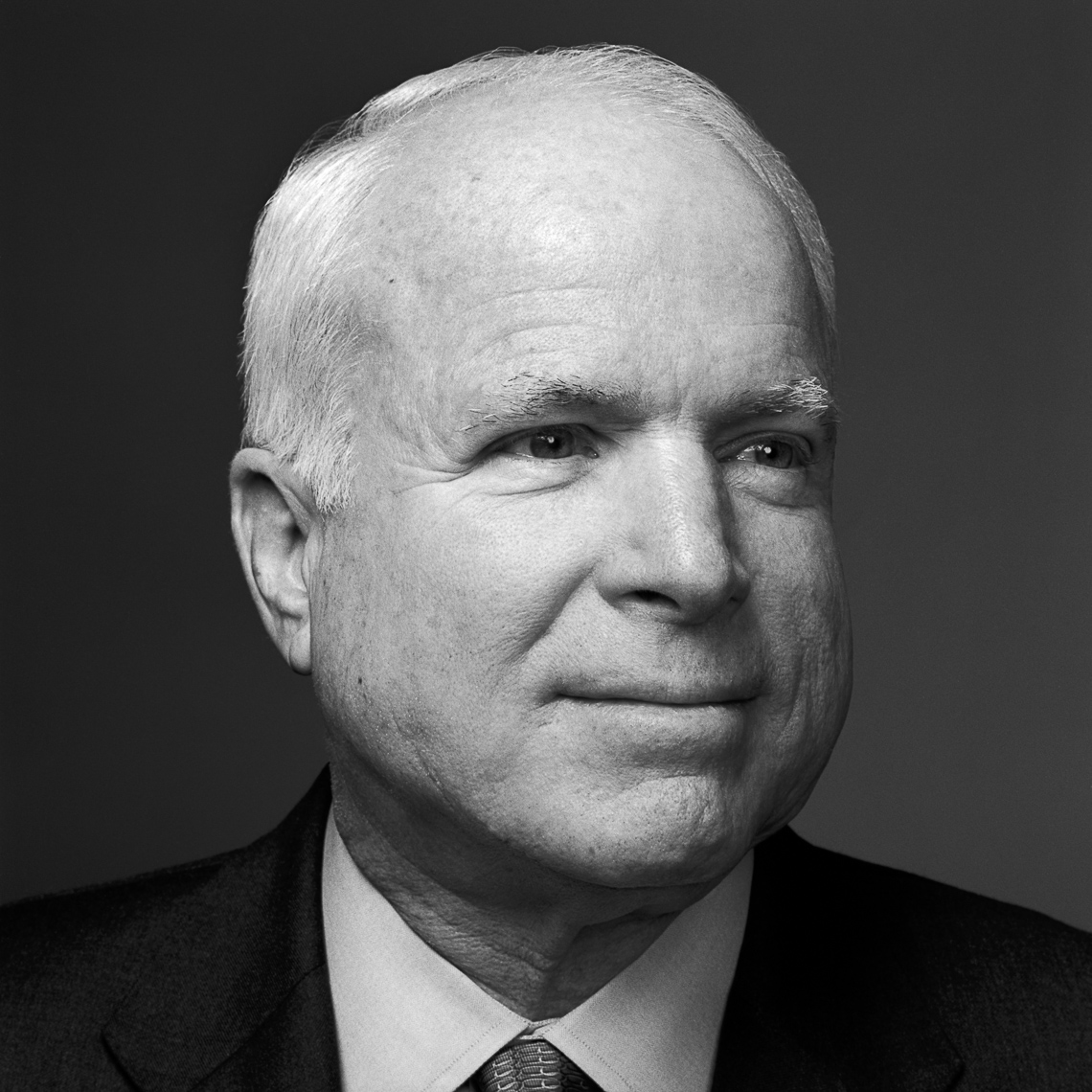 John_McCain_BW2a_2003